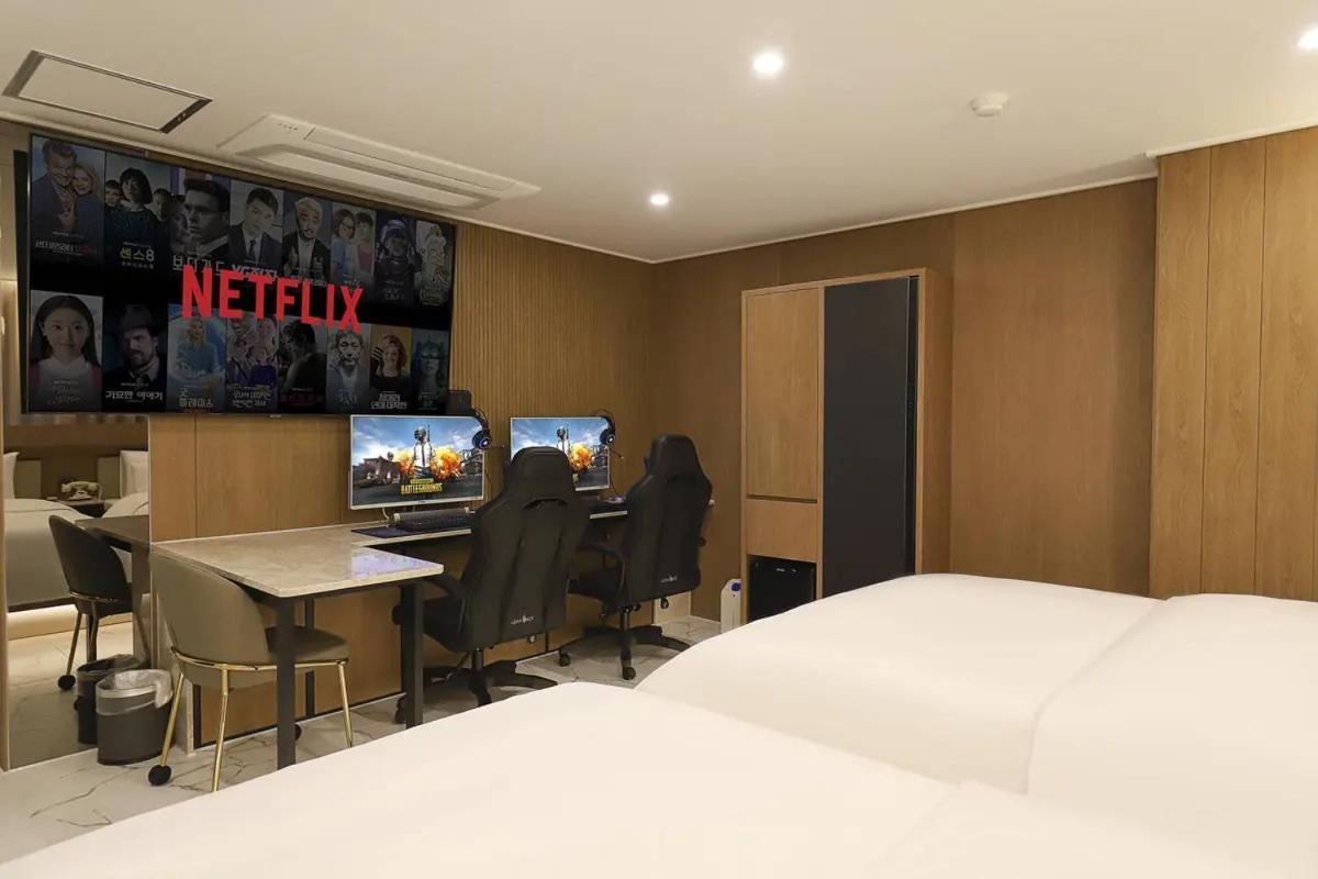 Rosy Hotel Cshongdzsu Kültér fotó