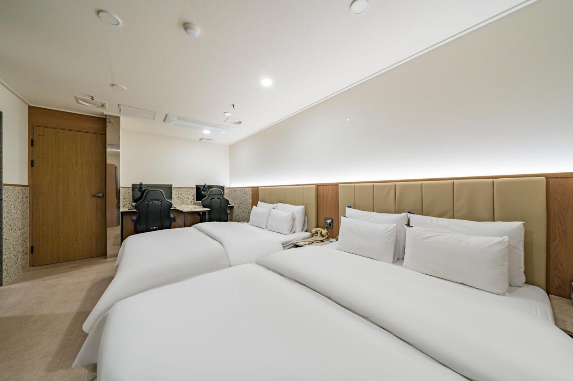 Rosy Hotel Cshongdzsu Kültér fotó