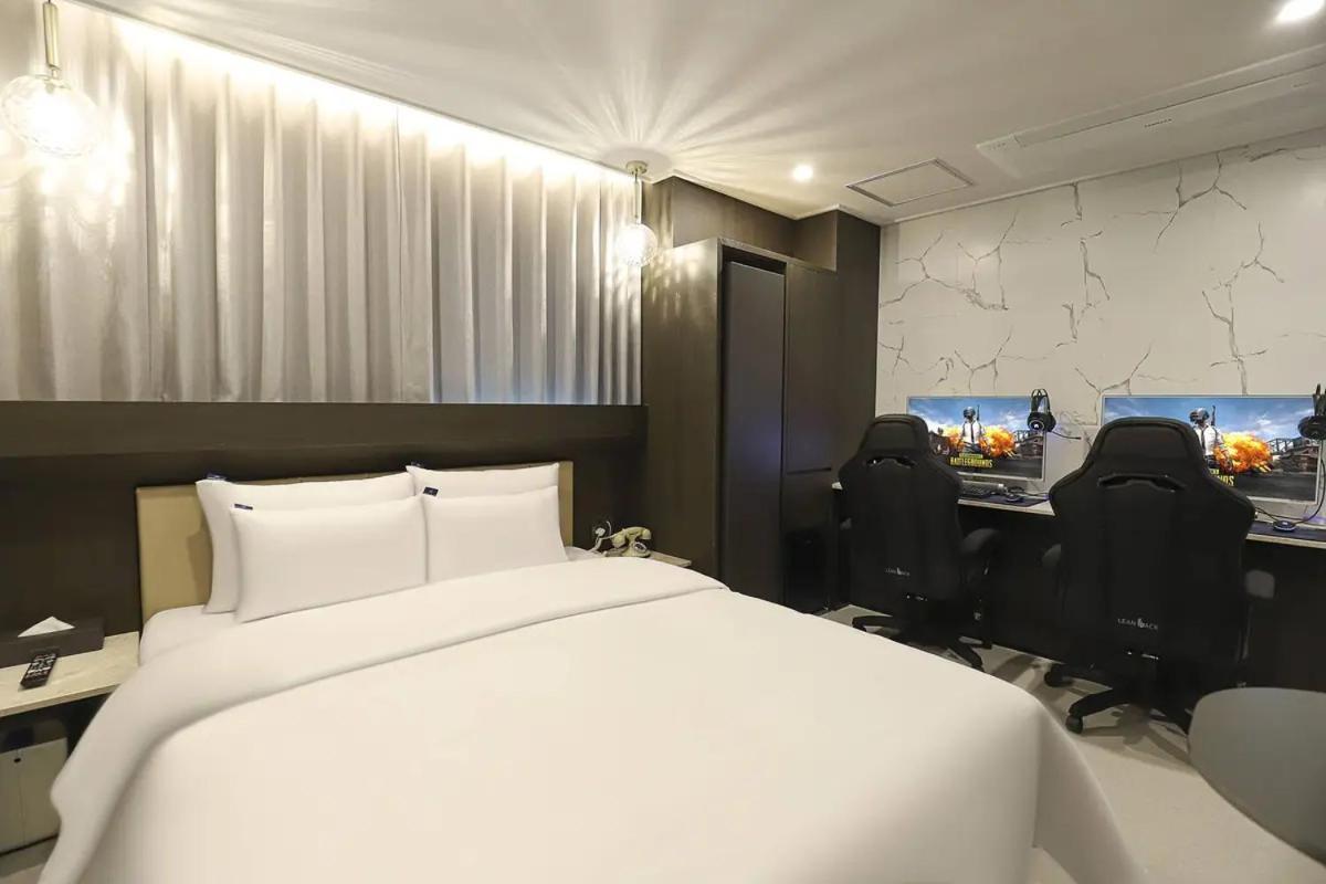 Rosy Hotel Cshongdzsu Kültér fotó