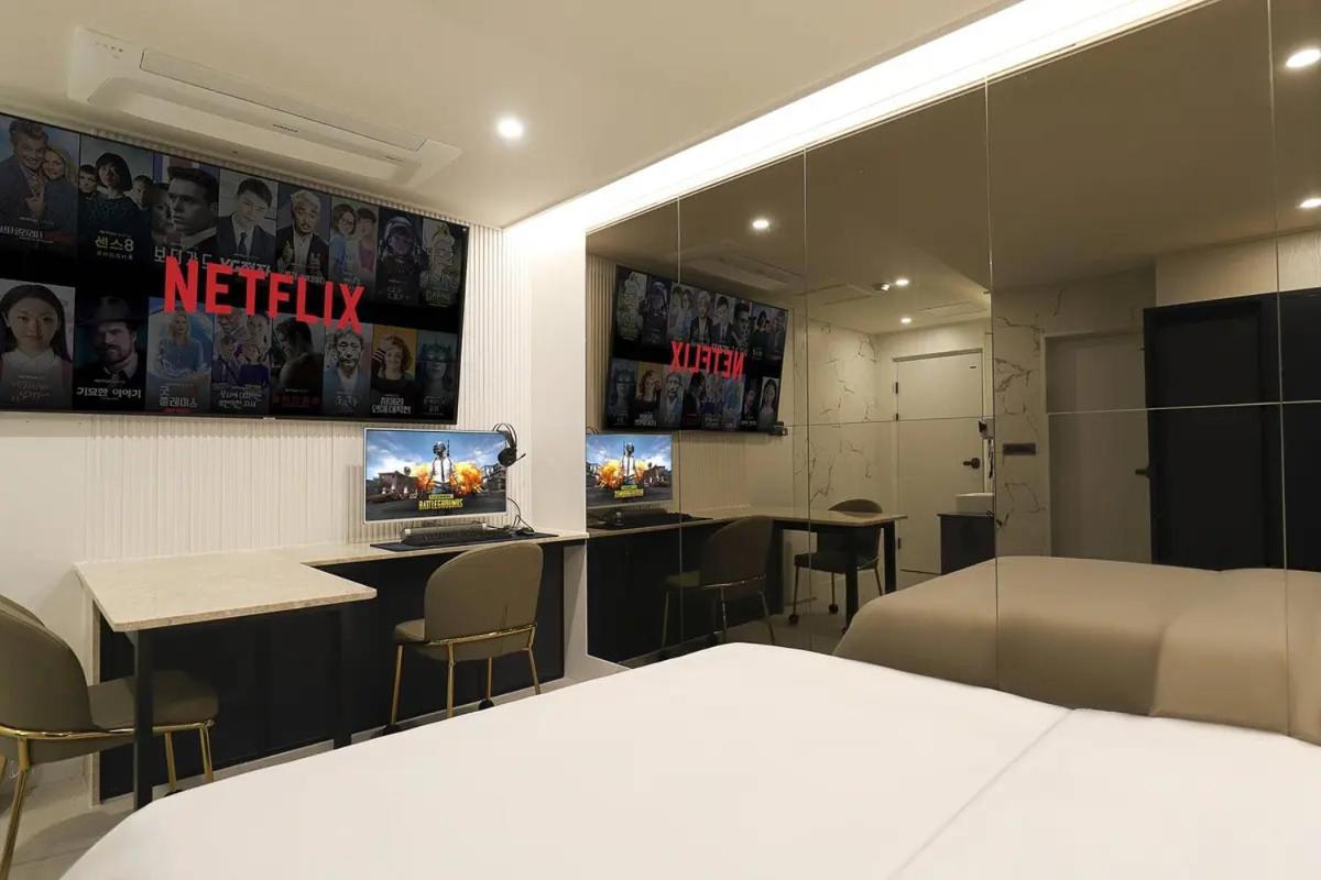 Rosy Hotel Cshongdzsu Kültér fotó